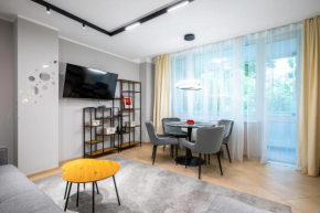 Silver Gem -1BD with desk and balcony